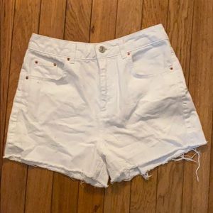 TOPSHOP Moto White Denim Shorts